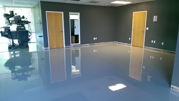 Important Things to Watch for When Hiring an Epoxy Floor Contractor